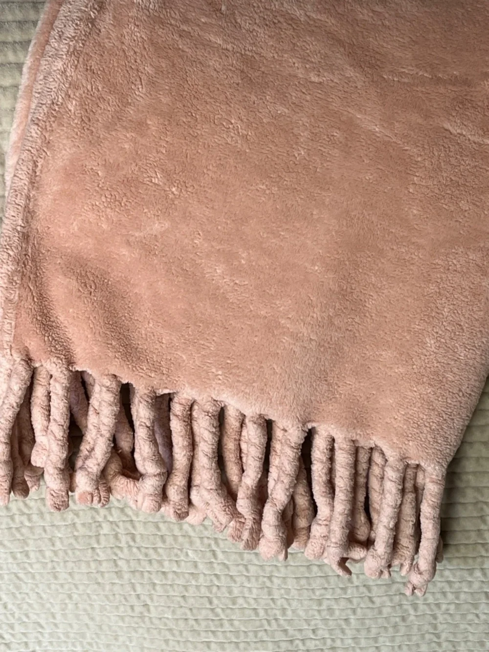 Bedford Cottage Heavy Velour Throw w/ Chunky Fringe